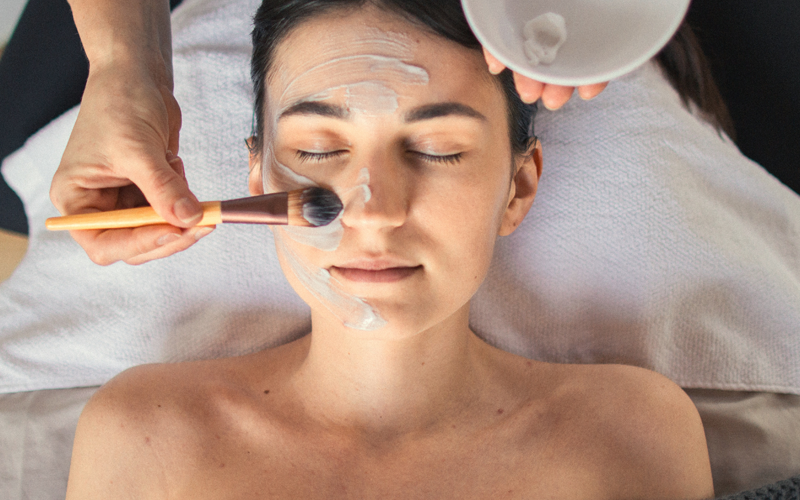 Roll- on waxing indulgence